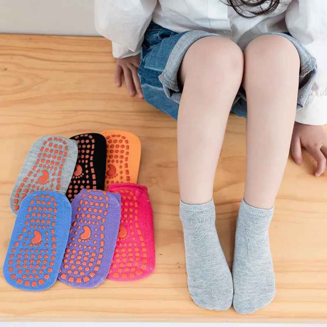 Kit Meias Antiderrapantes Algodão Elasticidade 8 Pares - Sockfoot