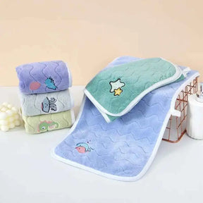 Kit Toalha de Banho em Veludo Coral Macia Absorvente e Confortável 3 Peças - Levi